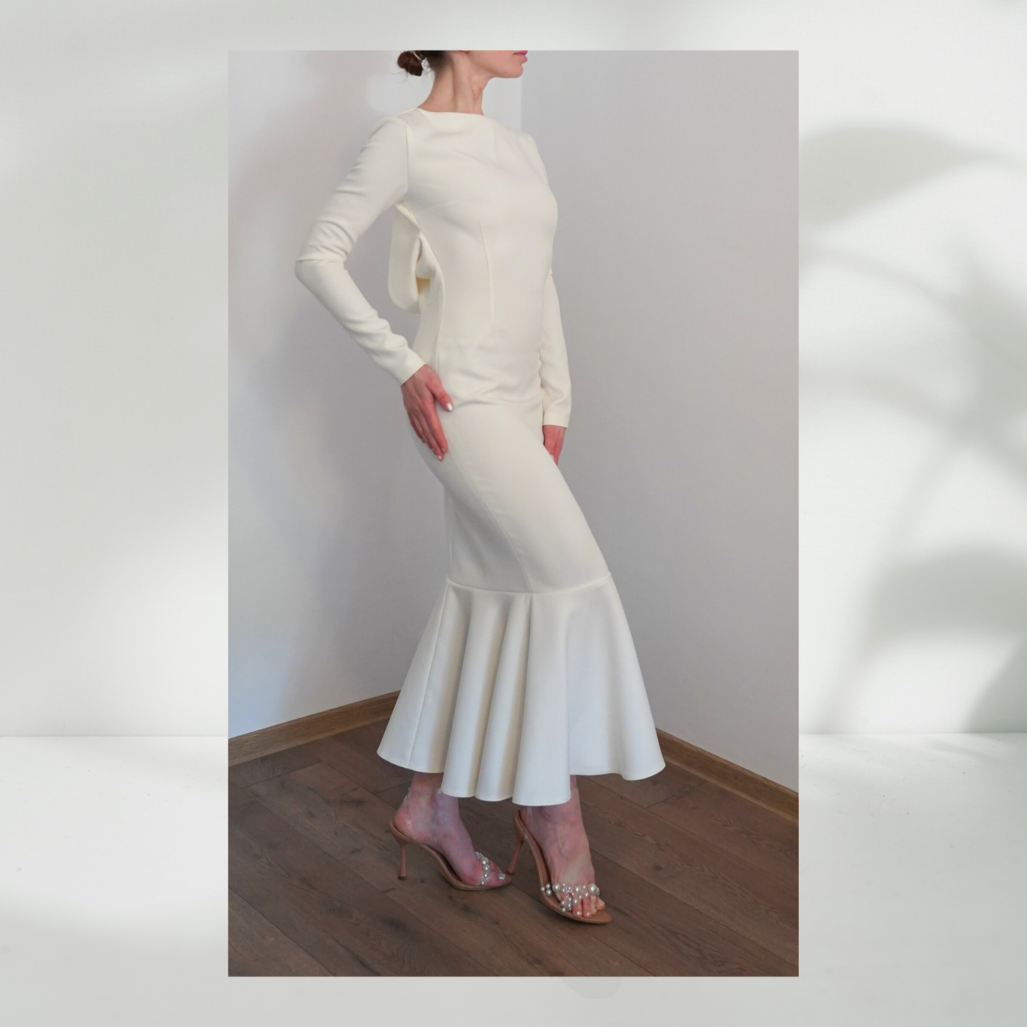 Rochie de mireasa simpla si eleganta cu spatele gol - Ela