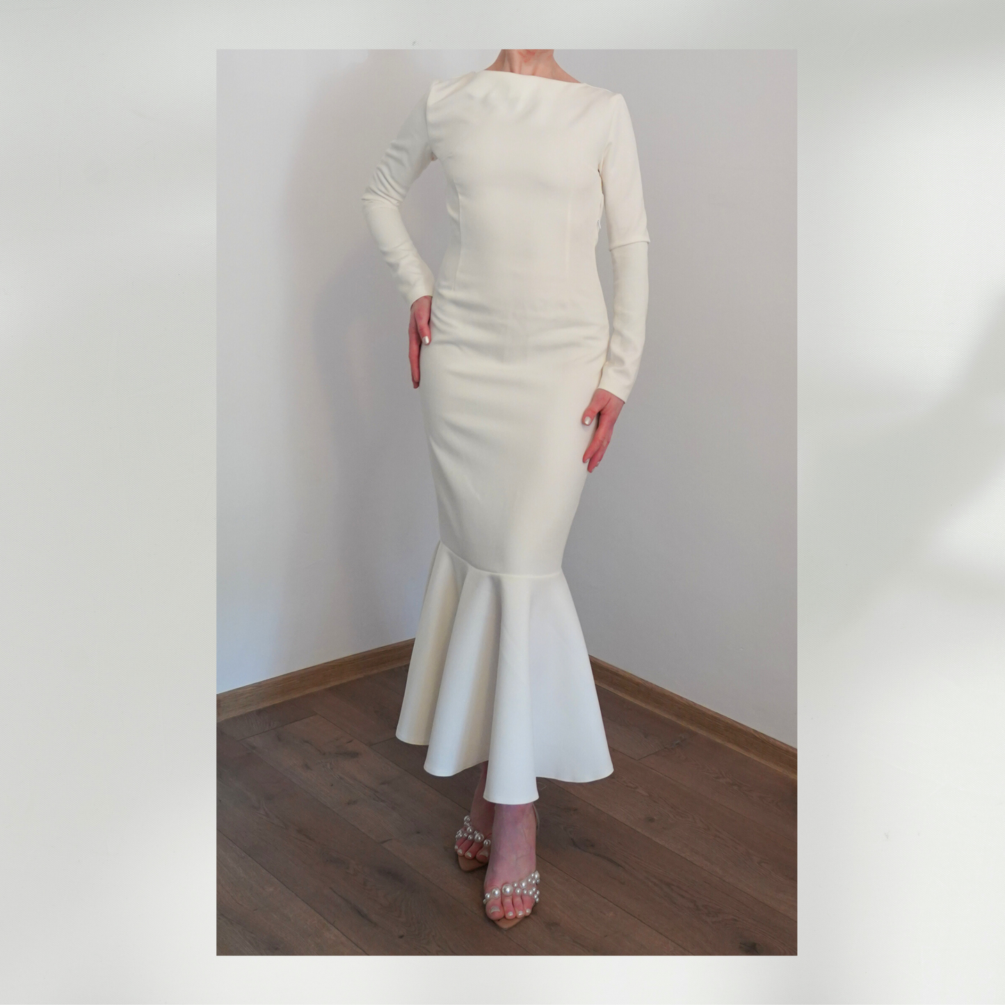 Rochie de mireasa simpla si eleganta cu spatele gol - Ela