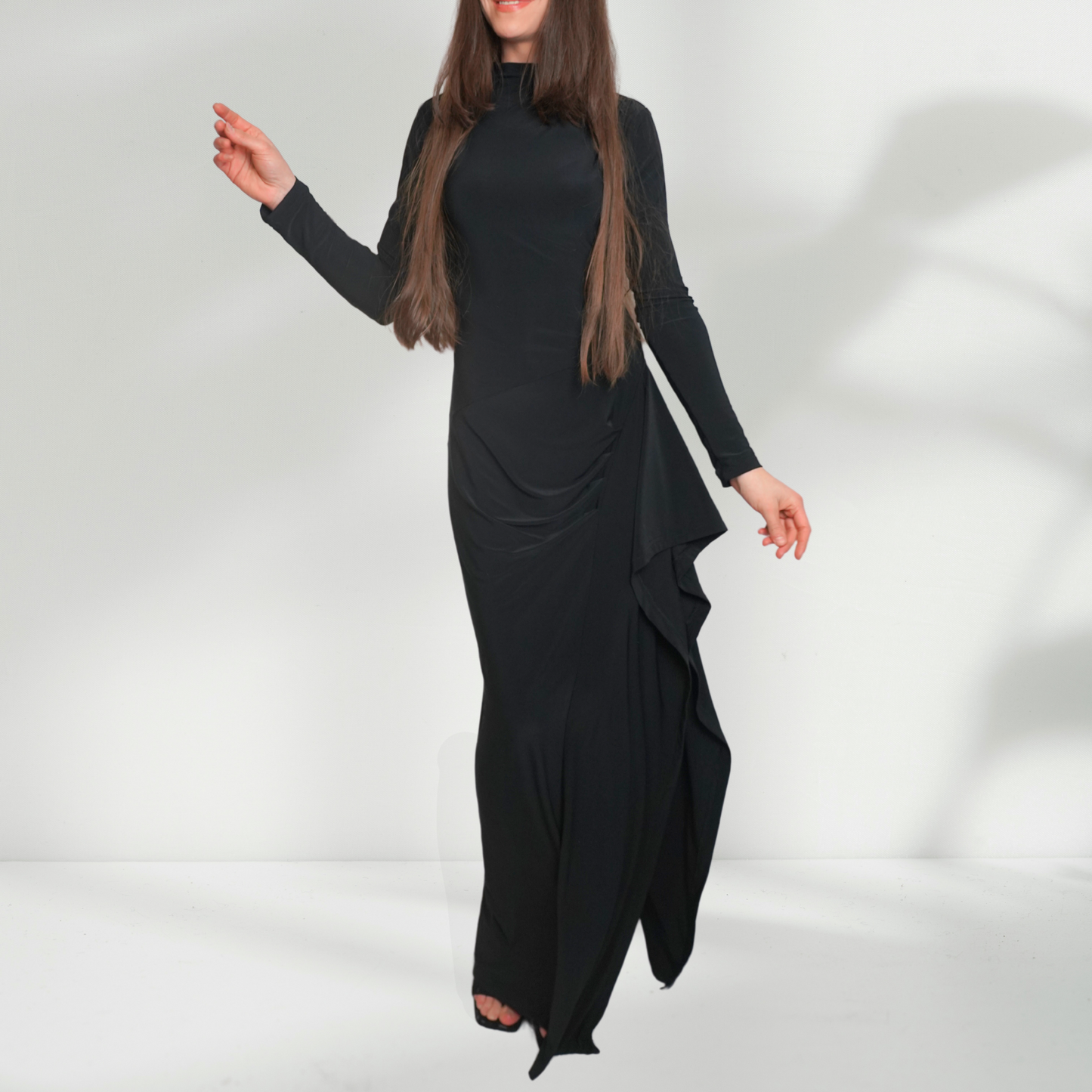 Rochie Lunga Neagra cu Volane